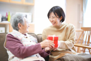 孫に遺産を相続させたい３！ トラブルを回避して円満に財産を受け渡す方法とは？