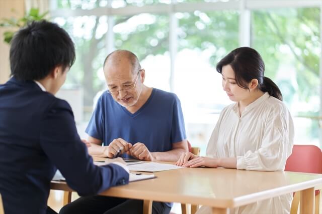 「相続の相談」市役所や税務署で、弁護士や税理士に無料相談する方法