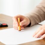 相続の手続はどうやって進める？