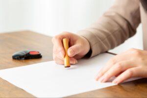 相続の手続はどうやって進める？